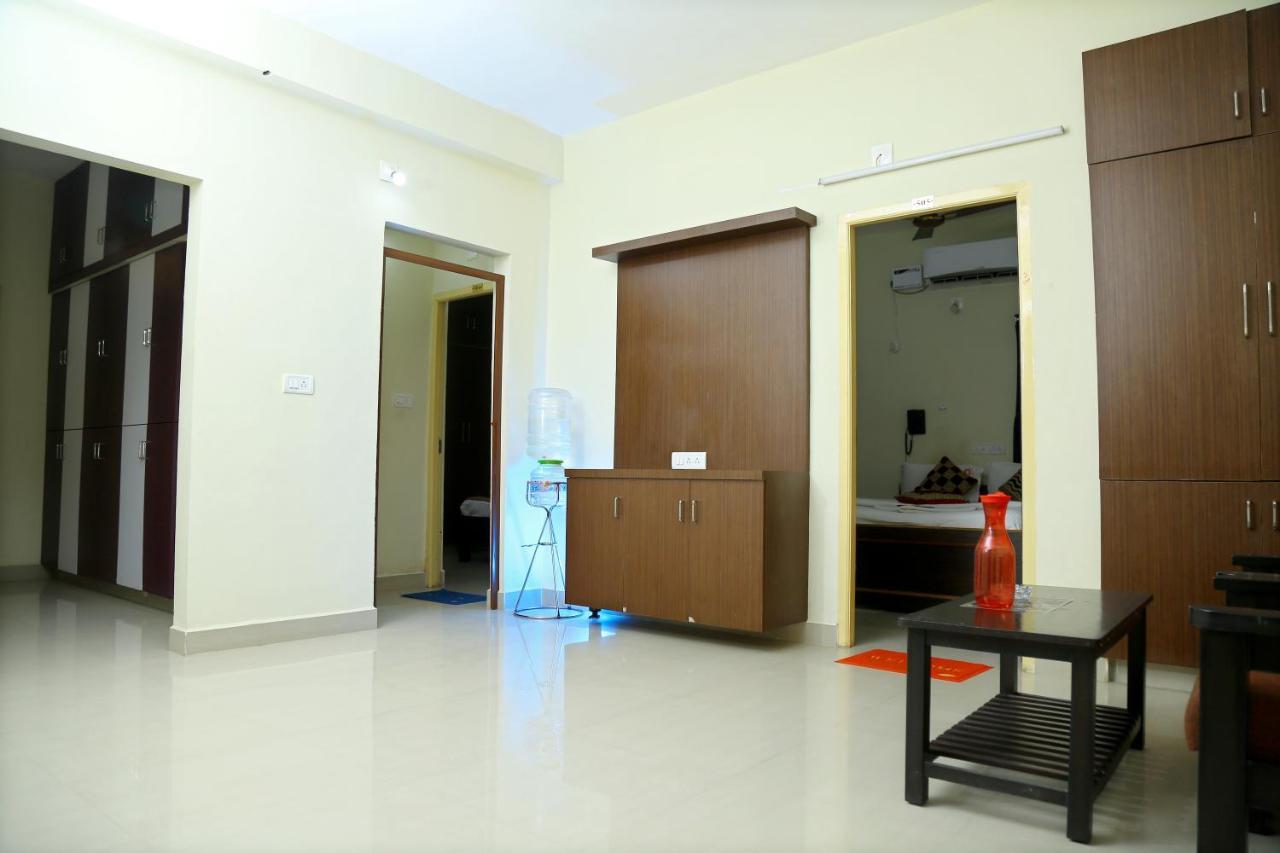Lakeview Residency, Sricity Tada Экстерьер фото